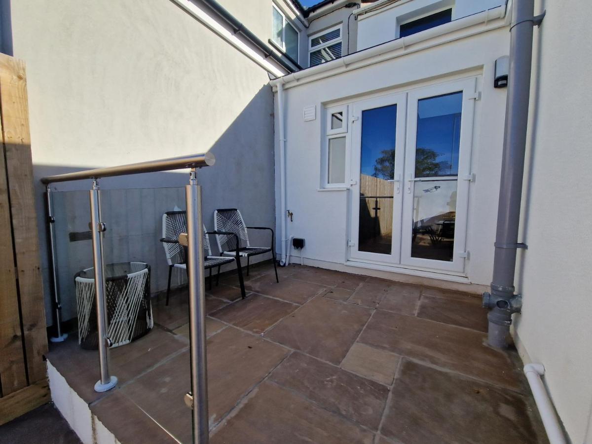 3 Bedroom Stylish Home Merthyr Merthyr Tydfil Eksteriør billede